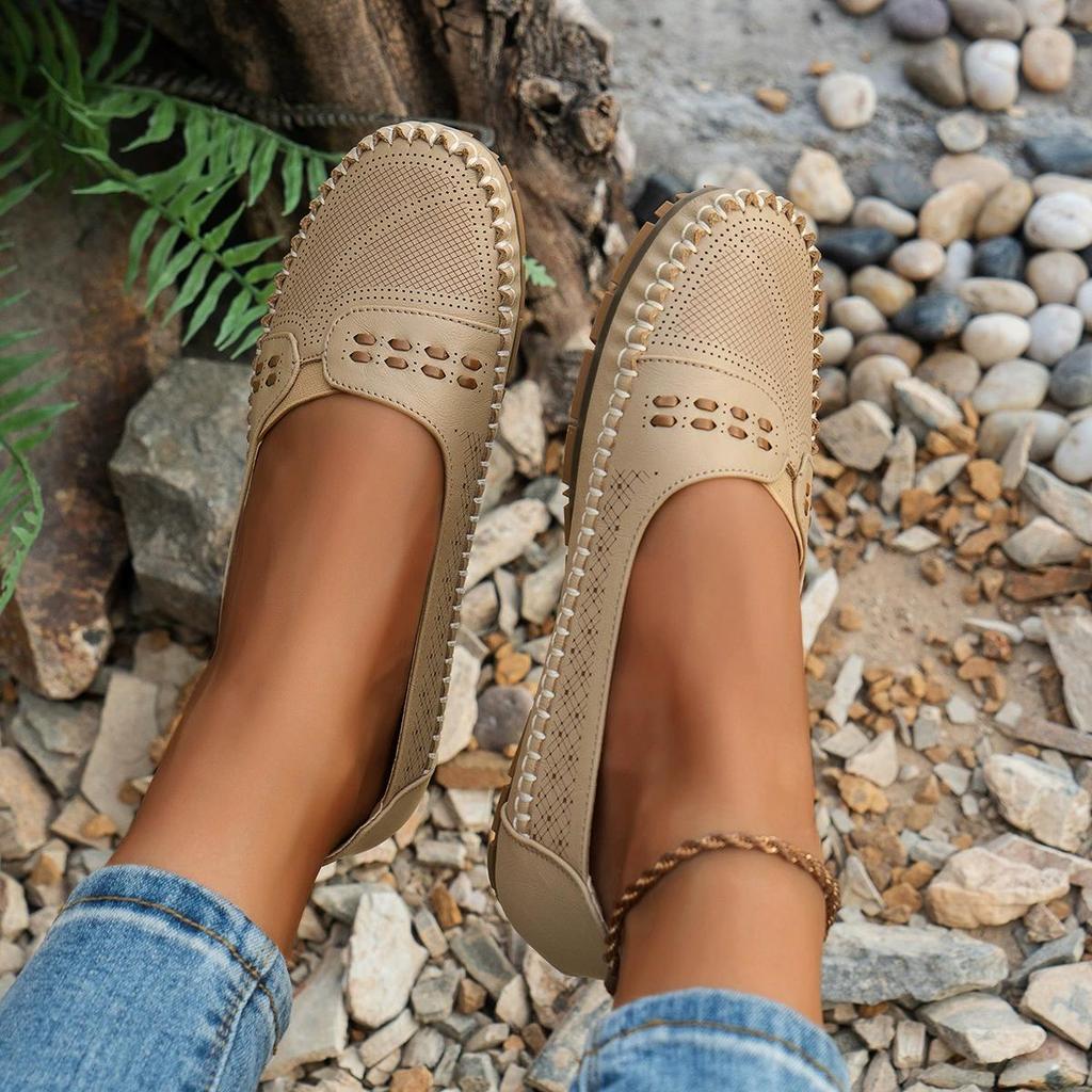Ραμμένα Flat Loafers για γυναίκες