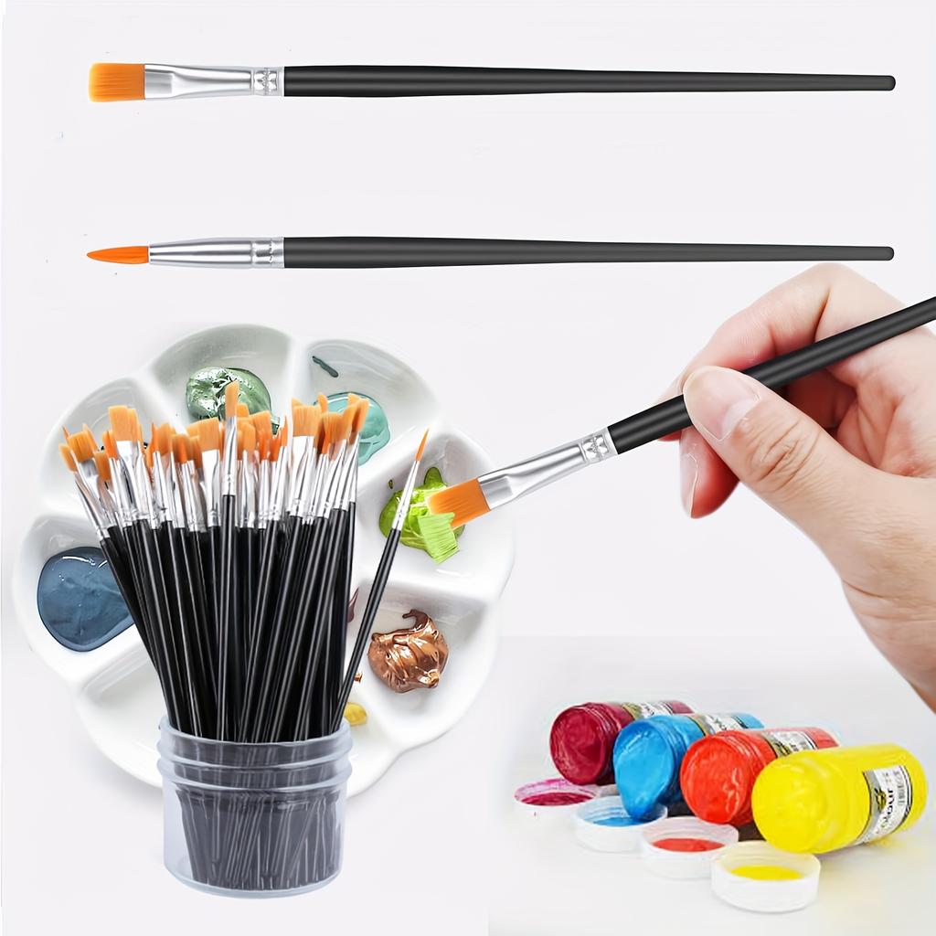 Bristle Artist Brushes with Flat Head & Round Tip - Dual-Tone Black & Orange Handles,Durable Synthetic Bristles for Oil Painting