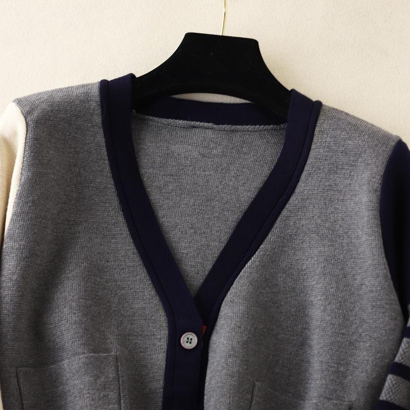 Pletený kardigan dámský jarní a podzimní s výstřihem do V barevně blokovaný svetr s dlouhým rukávem bunda