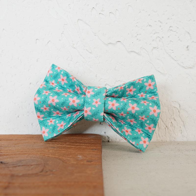MUTTCO Grass Green Star Flower Cat Collar with Rose Metal Buckle - UCC-161M