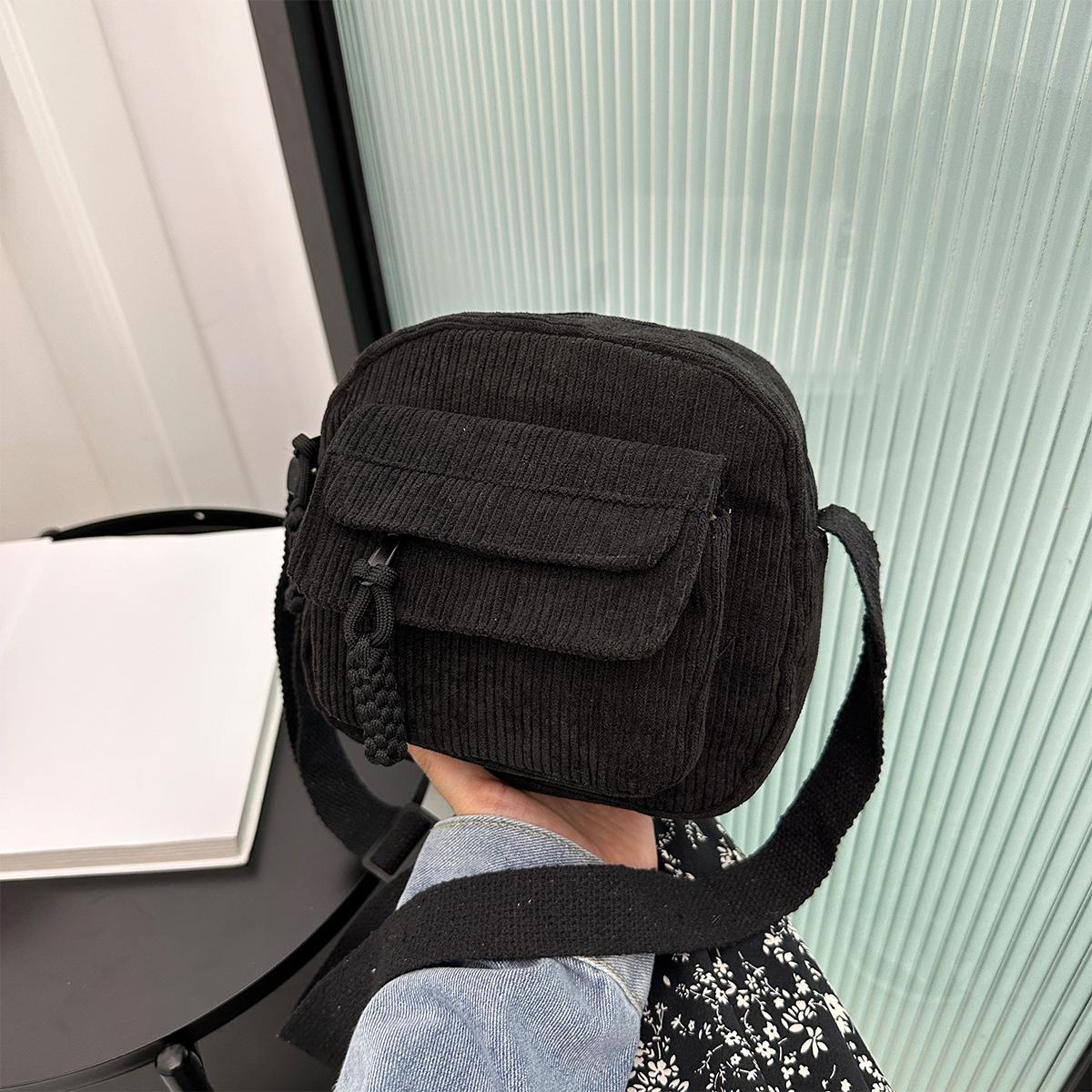 

Стильная женская минималистичная вельветовая сумка через плечо, легкая сумка на молнии с несколькими карманами для повседневного использования и шопинга