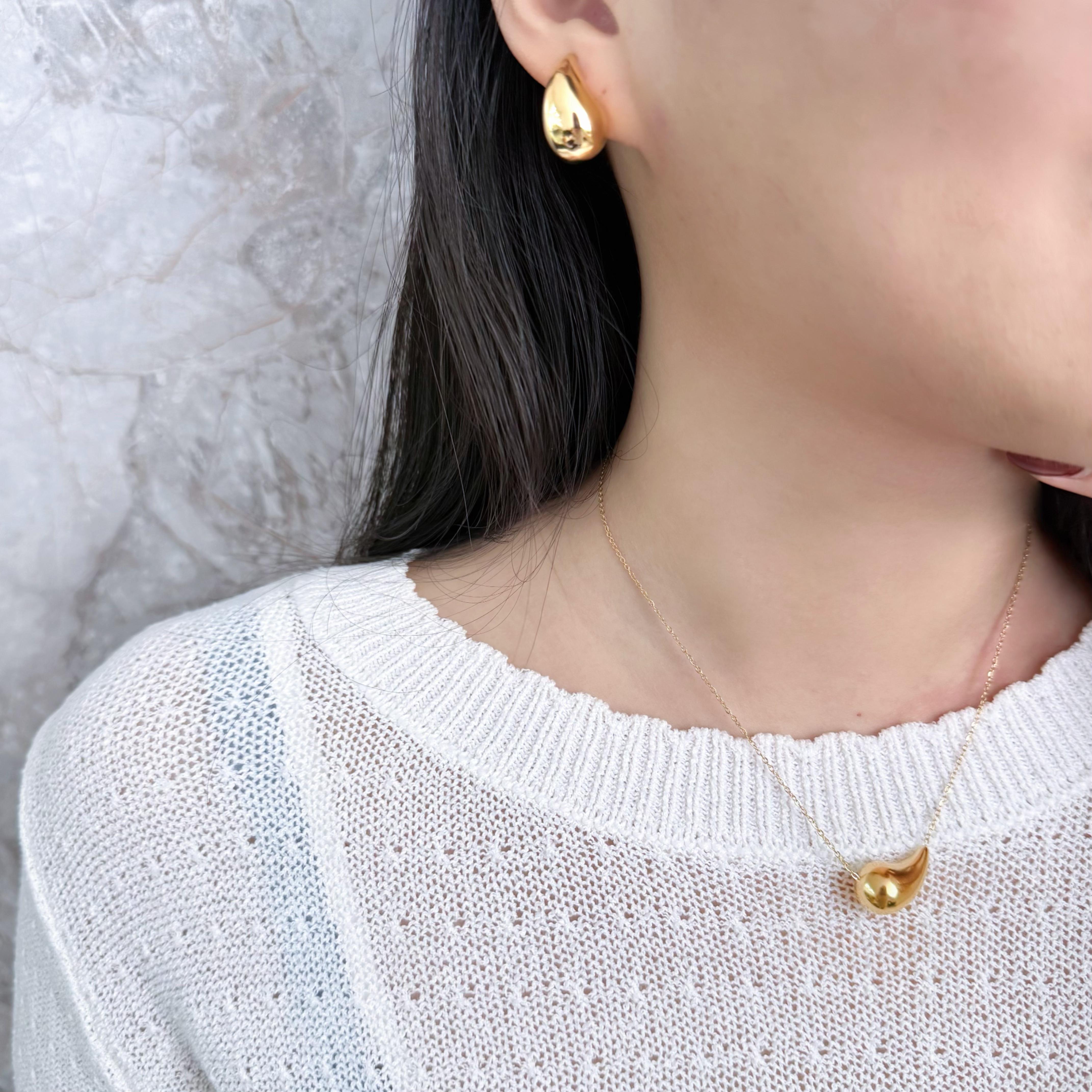 14K Gold-plated Teardrop Pendant Necklace with Teardrop Earrings, Vacuum-plated Exquisite Design Necklace and Earring Set золотой