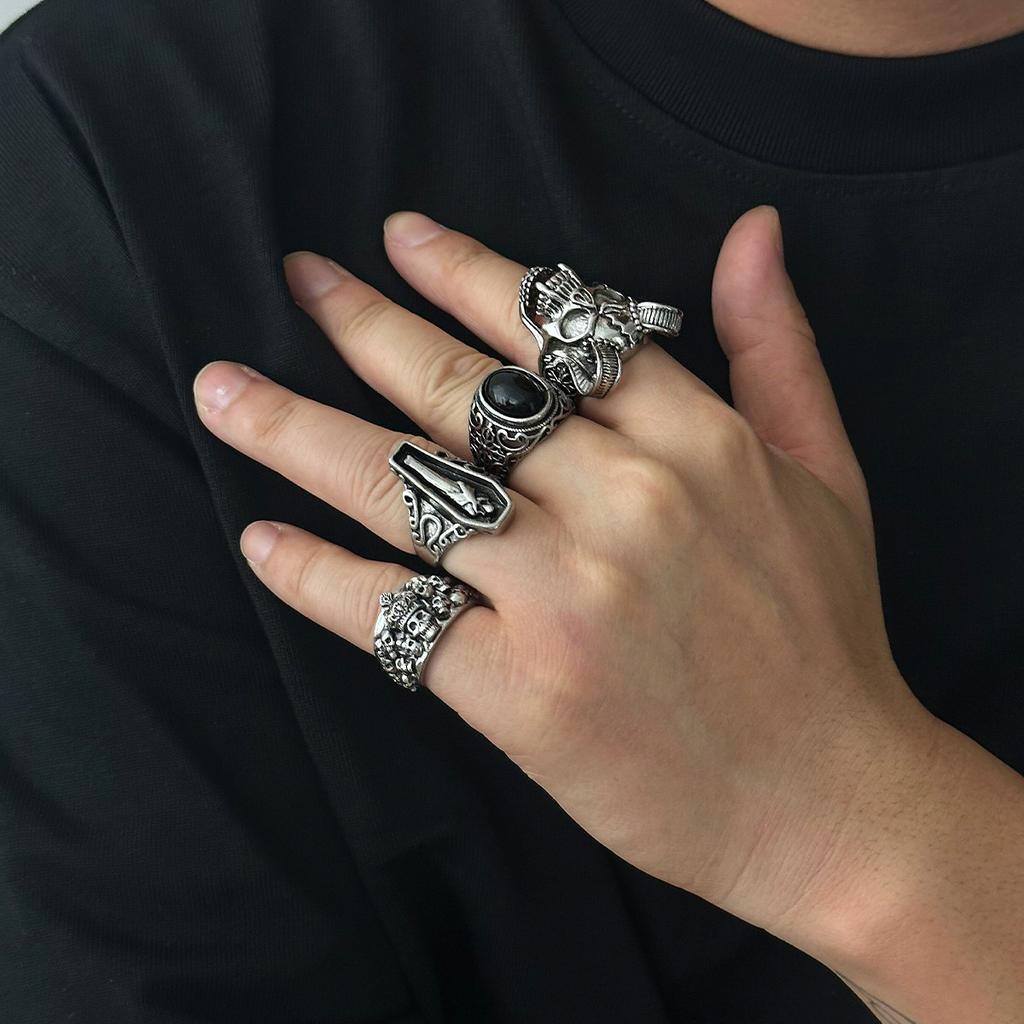 Exaggerated Skull Ring for Men, Hip-Hop Niche Retro Punk Ring Set, Men's Unique Hand Accessories
