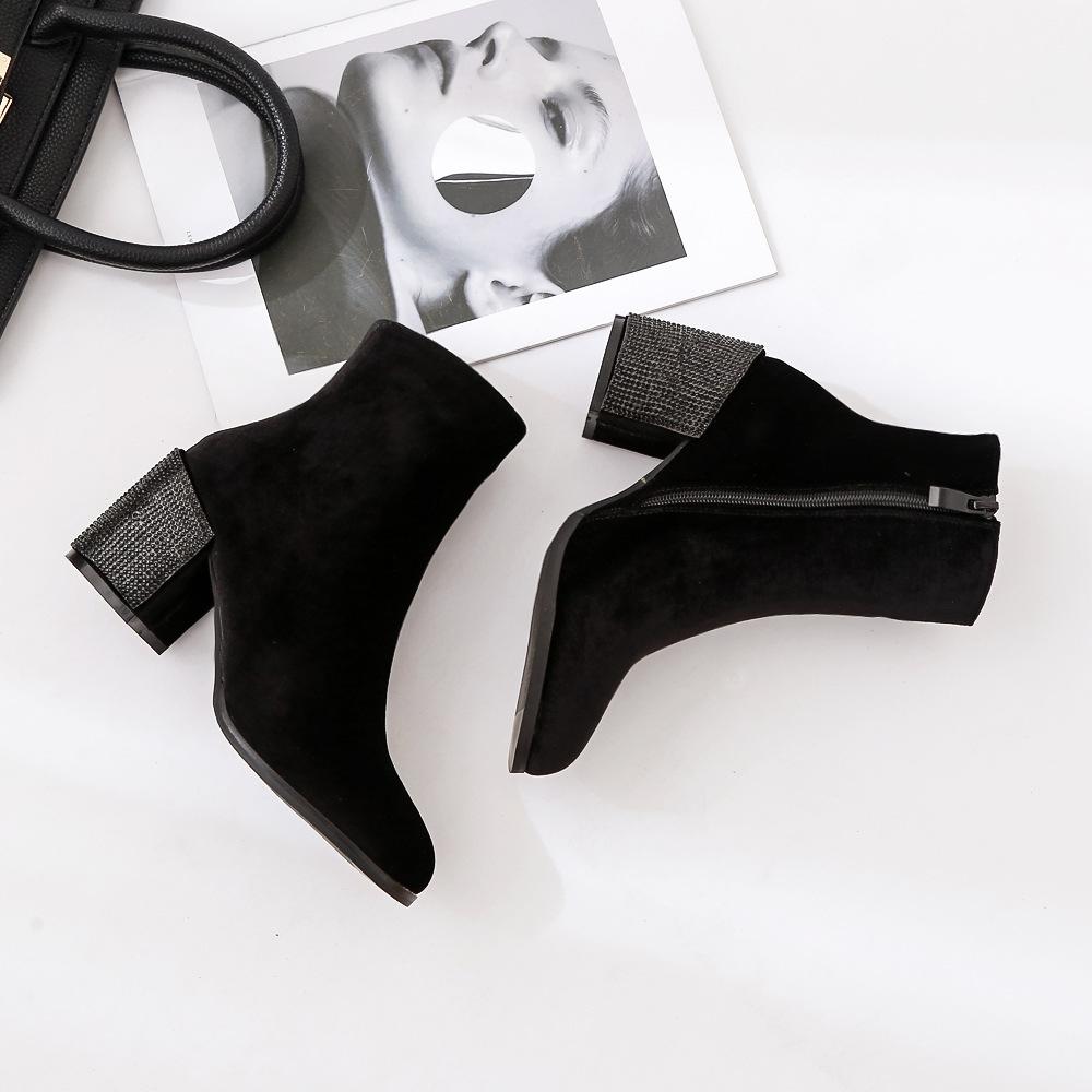 

Модные вельветовые женские сапоги бархатные ботинки Челси короткие ботильоны со стразами женские знаменитые сапоги на высоком каблуке со стразами 5 чёрный