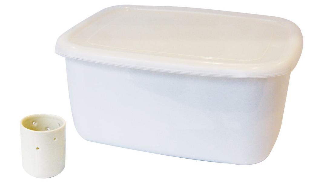 Enameled Pickle Container, Refrigerator-Safe, 3.2L [Water Removal Container, Odor-Resistant, Acid-Resistant, and Salt-Resistant Storage Container]
