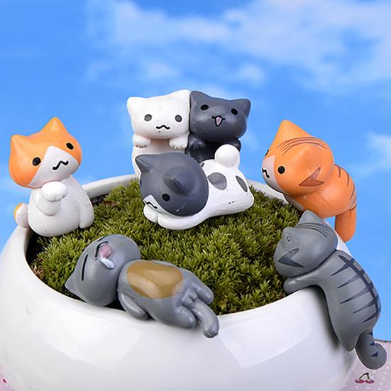 6pcs Garden Decorations Lovely Wonderful Plastic Cartoon Cat Micro Landscape