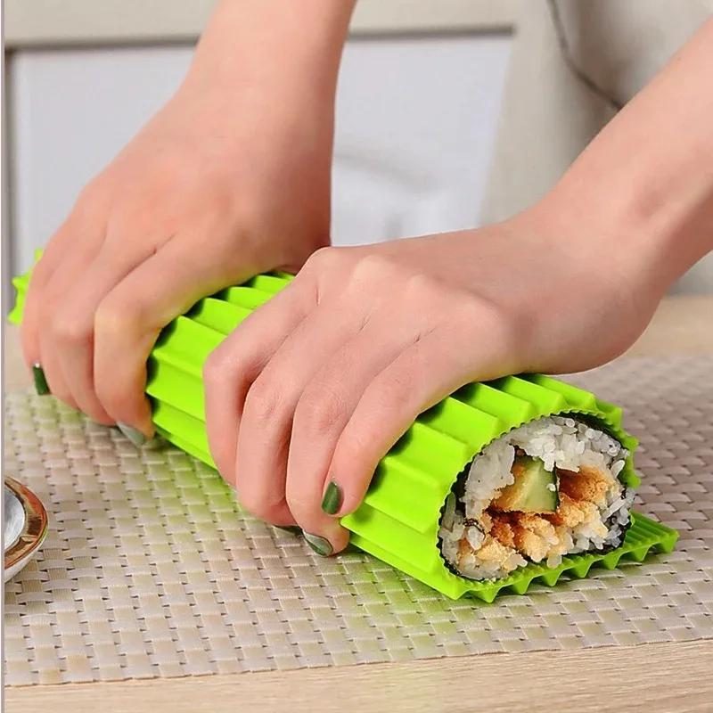 Silicone Hand Rolled Sushi Roller Blind Bamboo Imitation Japanese Sushi Roll Tool Easy To Clean Mold Free Sushi Mat Portable