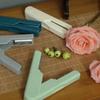 Tuingereedschap – Plantenclips en binddraden