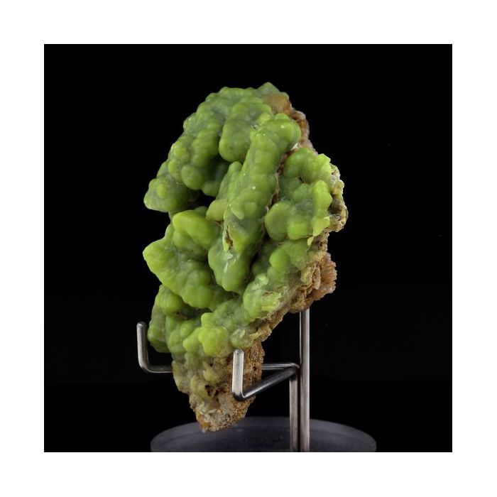 Pierres et Minéraux. Phosphohedyphane (Polysphaérite). 261.15 ct. Bouillac, Aveyron, France.