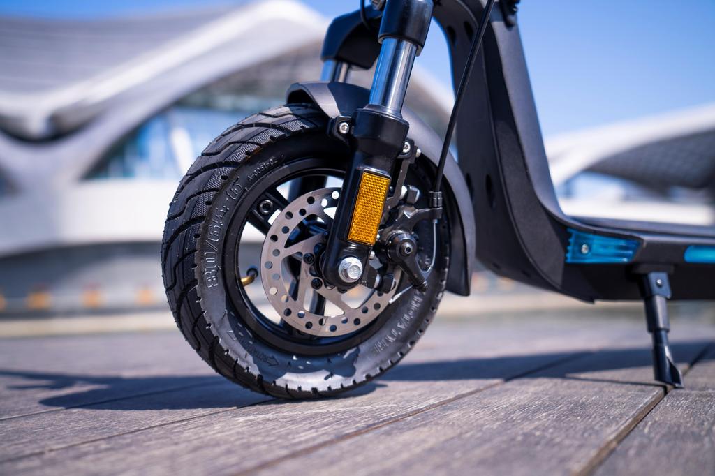 JOYOR C10 Electric Scooter 48V 10.4Ah Battery, 500W Motor, 10 Inch Tires, 30-40KM Range, NFC Unlocking Foldable E-Scooter