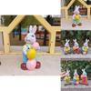 Bunte Osterhasenfigur mit Eiermotiv, perfekt für die Dekoration von Haus und Garten