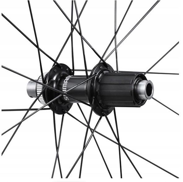 Conjunto de Rodas 28" Shimano G105 Wh-Rs710 C32 Cl Tl 12/142Mm Carbono Gravel 24H