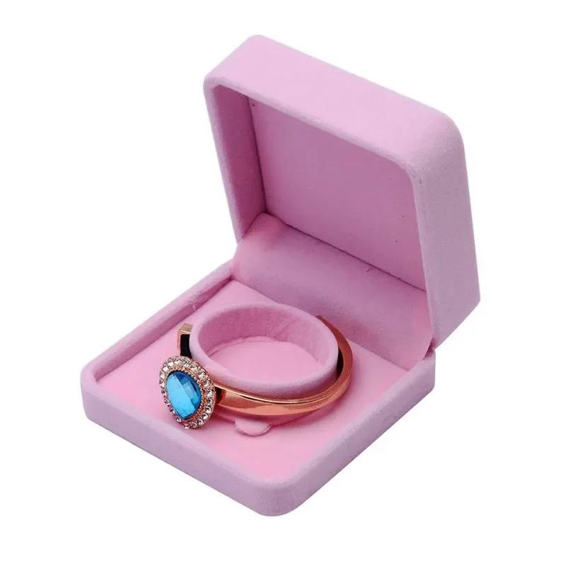 High Quality Pink Velvet Rounded Corner Jewelry Box Ring Earrings Necklace Pendant Bracelet Pearl Necklace Jewelry Gift Box