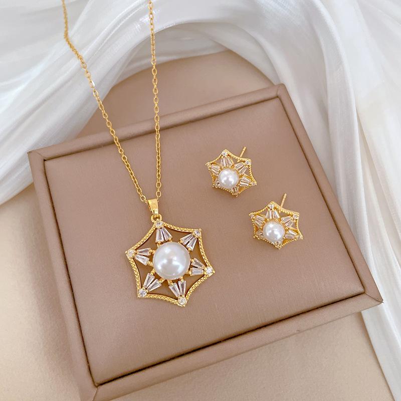 Necklace Earrings Set Light Luxury Full Diamond Hexagonal Pearl Personality Temperament Banquet Earrings Necklace Group