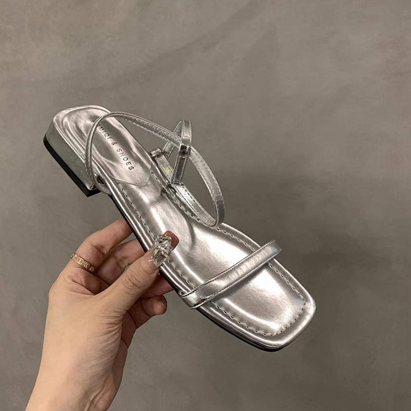 

Fashion SUOJIALUN 2024 Summer Women Slipper Fashion Narrow Band Ladies Casual Sandal Shoes Square Low Heel Outdoor Dress Gladiator Shoes 39 серебряный