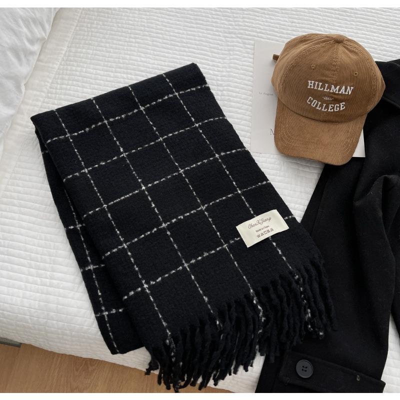 Plaid Imitation Cashmere Scarf for Women Winter New High End Versatile Shawl Student Warm Scarf White
