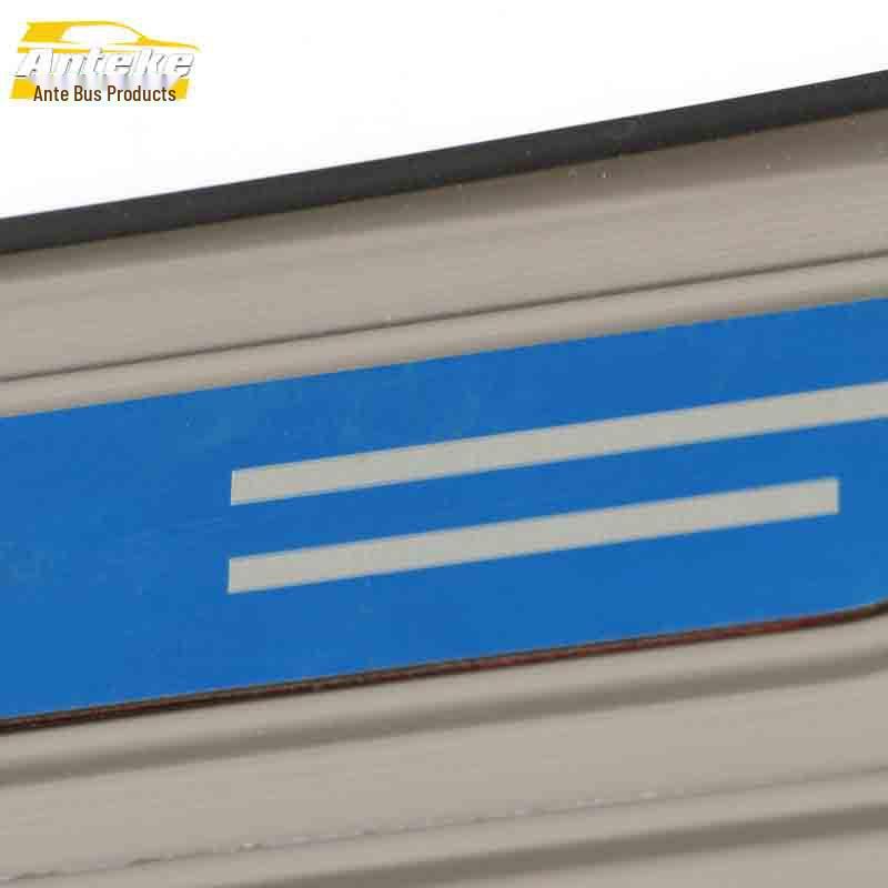 Yusheng S330 Nerezové ozdobné lišty prahů a nárazníku