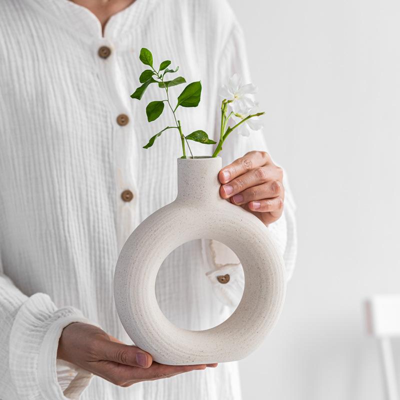 Indoor Home Ceramic Vase, Elegant And Simple Flower Arrangement, Nordic Style Ceramic Ornament