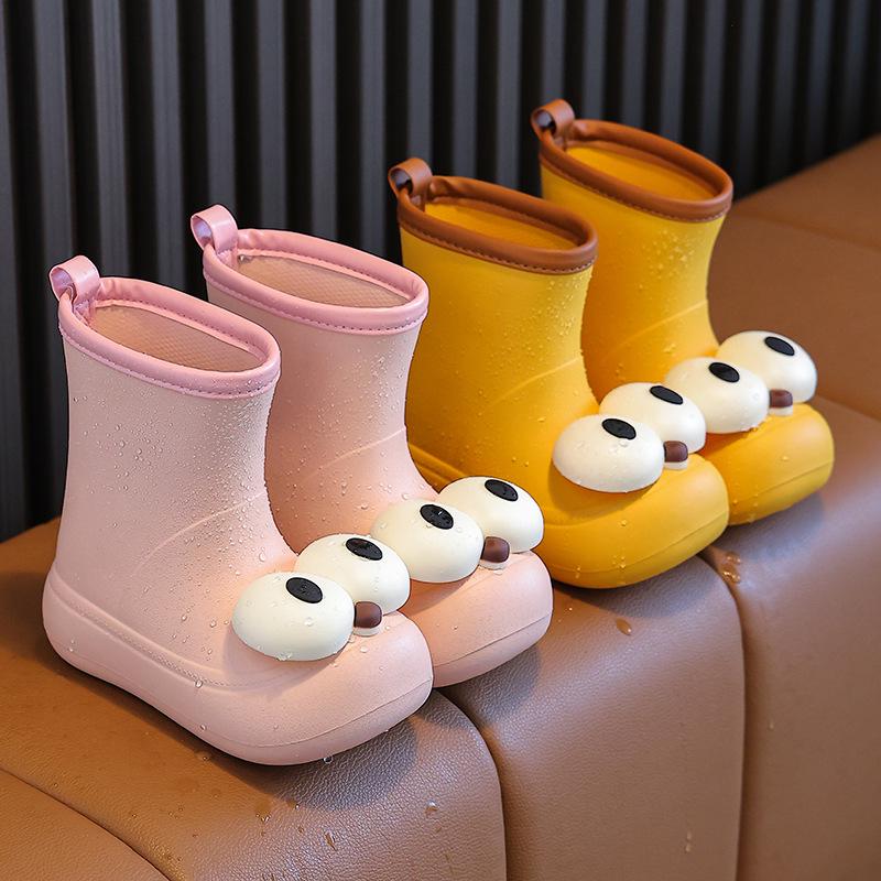 New Hot-Selling Cute Big Eyes Rain Boots for Children - Waterproof, One-Piece Design for All Seasons