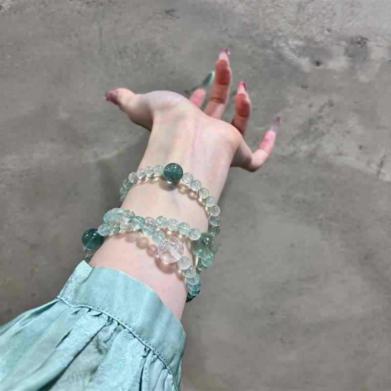 2025 Elegant Mint Green Crystal Bracelet: Women's Exquisite New Chinese Style, High-End Fashion with Whitening Effect.