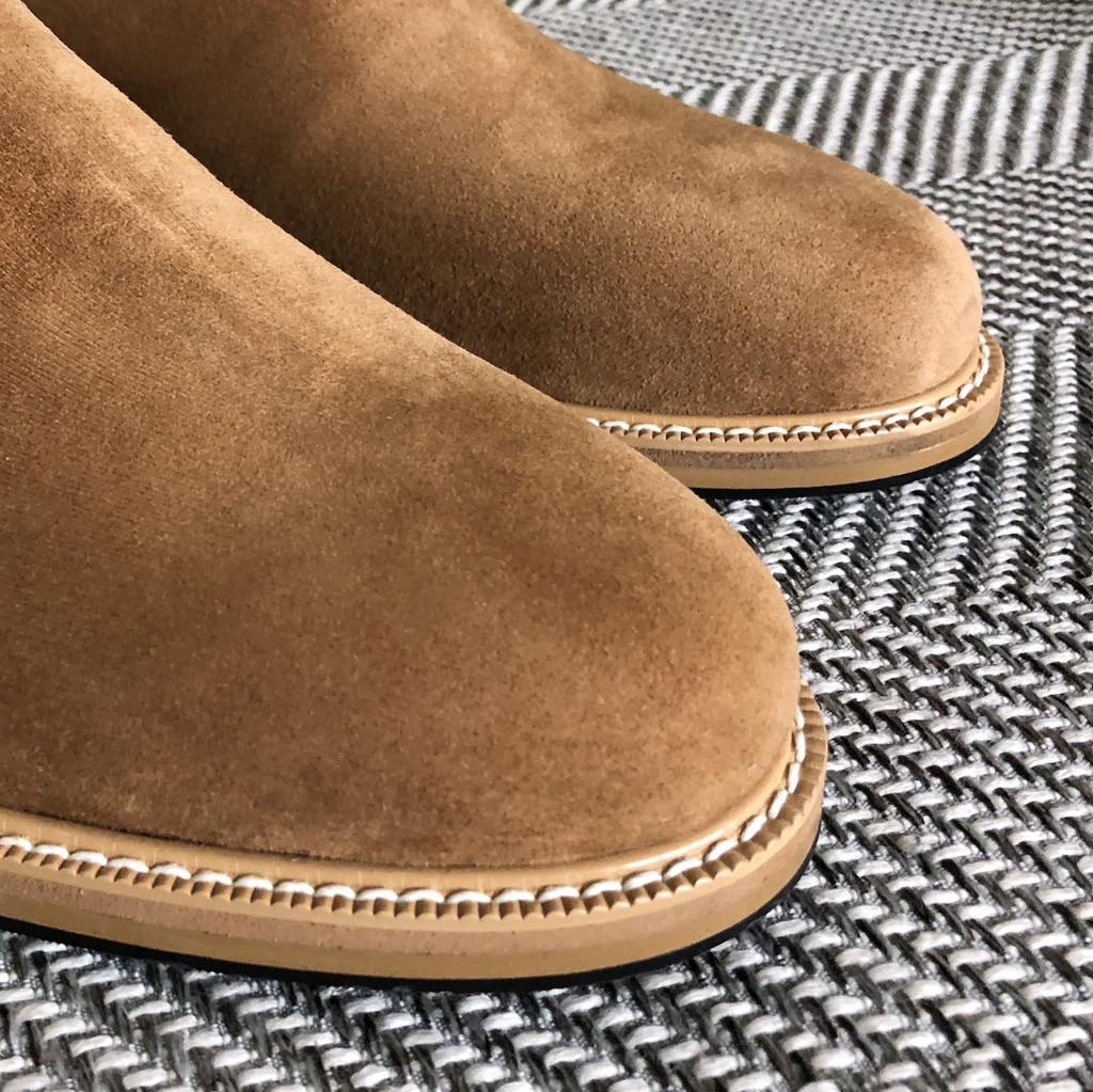 Joenshoe Lil Suede Round Chelsea Boots New Brick Brown