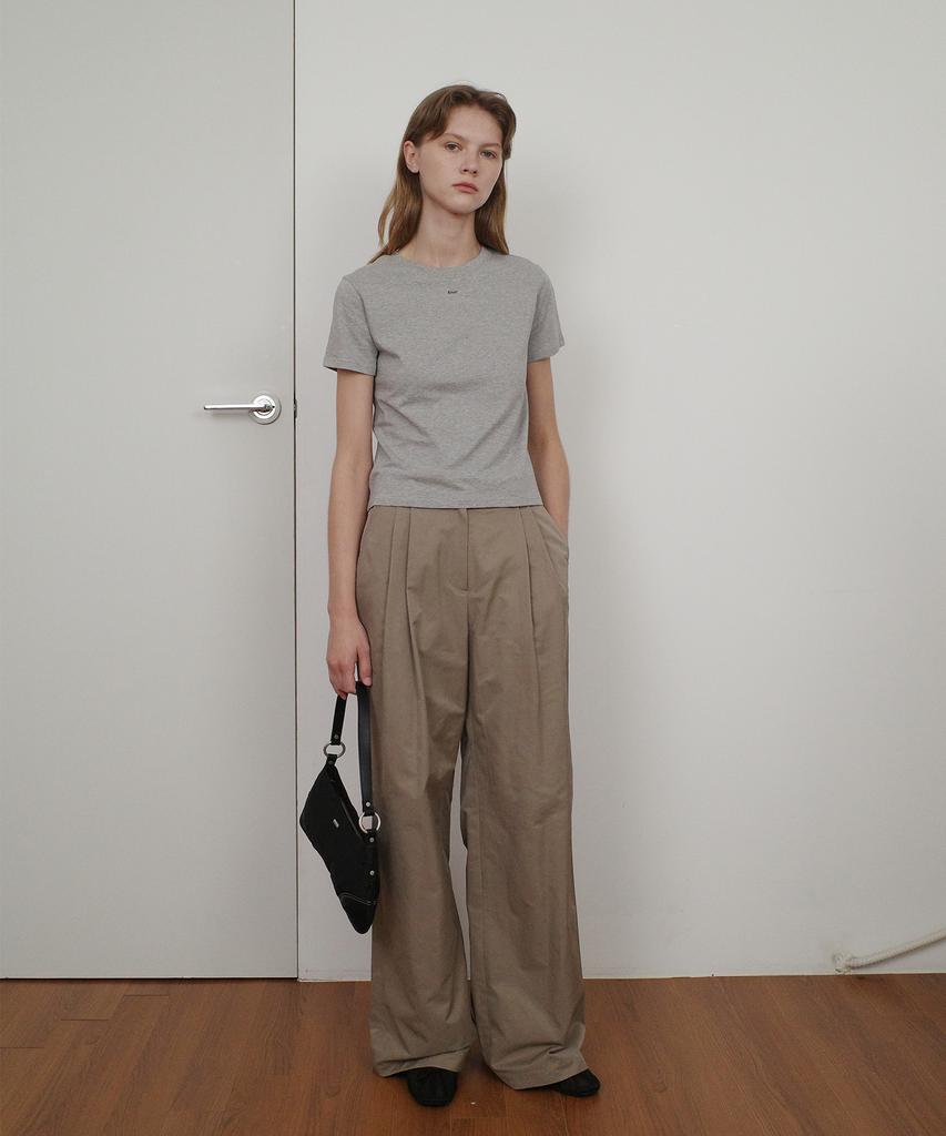 EN OR Basic Enor Crop T-Shirt - Gray