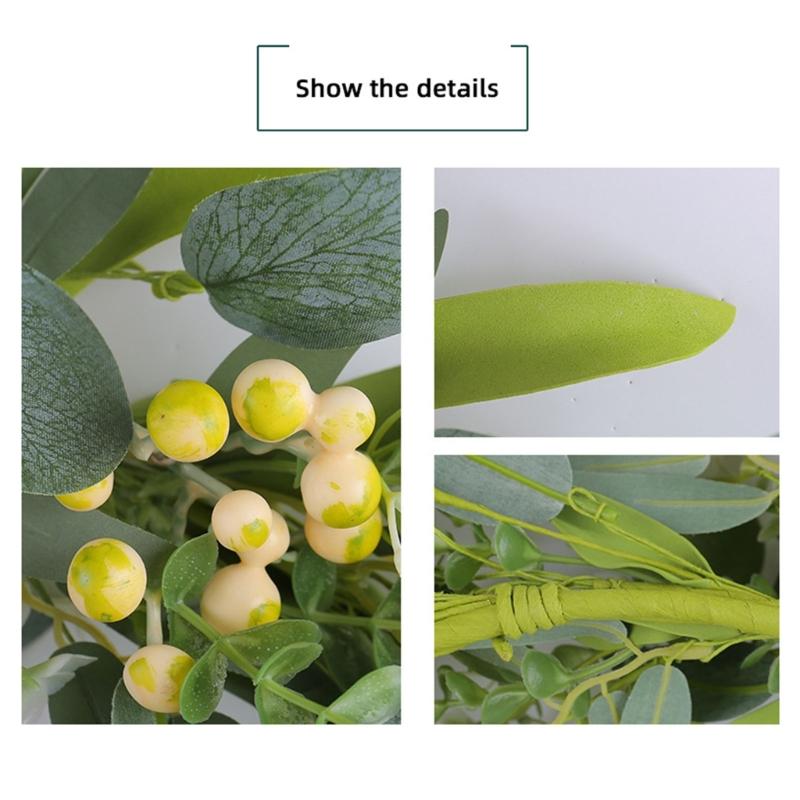 Fashion Artificial Garlands Green Portable Stylish Wreath with Berries Accent for Door and Wall Festival Decoration