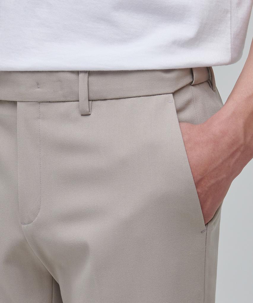 MUSINSA STANDARD Tapered Hidden Elastic Waist Length Slacks [Light Beige]