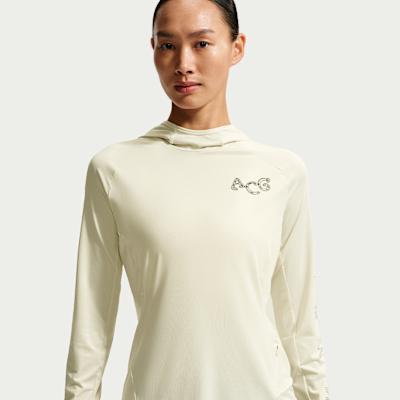 Nike Nike Nike Solar Chase Women s Dri-FIT Uv Protection Hooded Trai S
