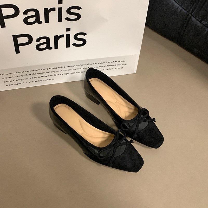 

Туфли женские из лакированной кожи на толстом каблуке с небольшим ароматным ветром, новинка 2024 года, вечерние туфли с французским бантом 40 чёрный