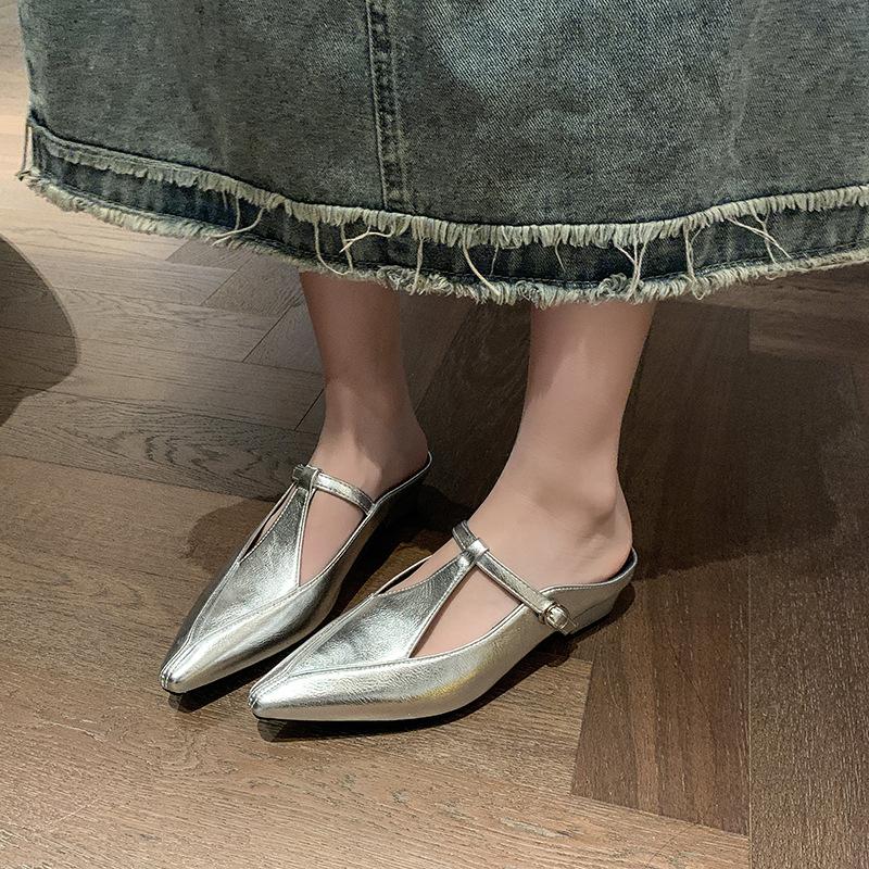 Hot Selling Women's Slippers 2025 New Summer Mary Janes Thick Heel Retro Style Flat Head Shape Elegant French Style Shoes