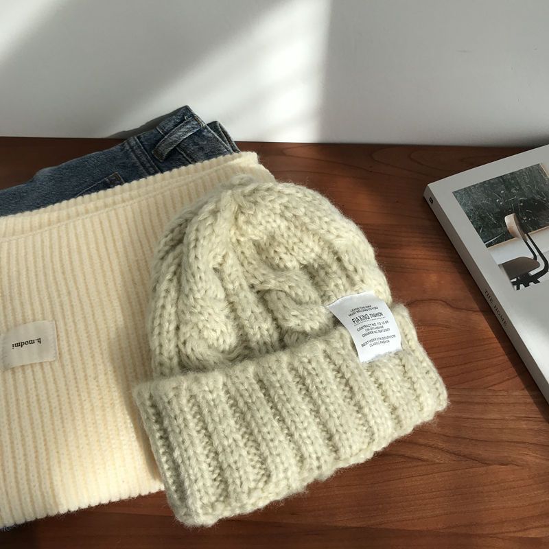 Women's Thick Knitted Wool Hat In Autumn and Winter Versatile Big Head Circumference Green Ins Trendy Face Small Ins Style