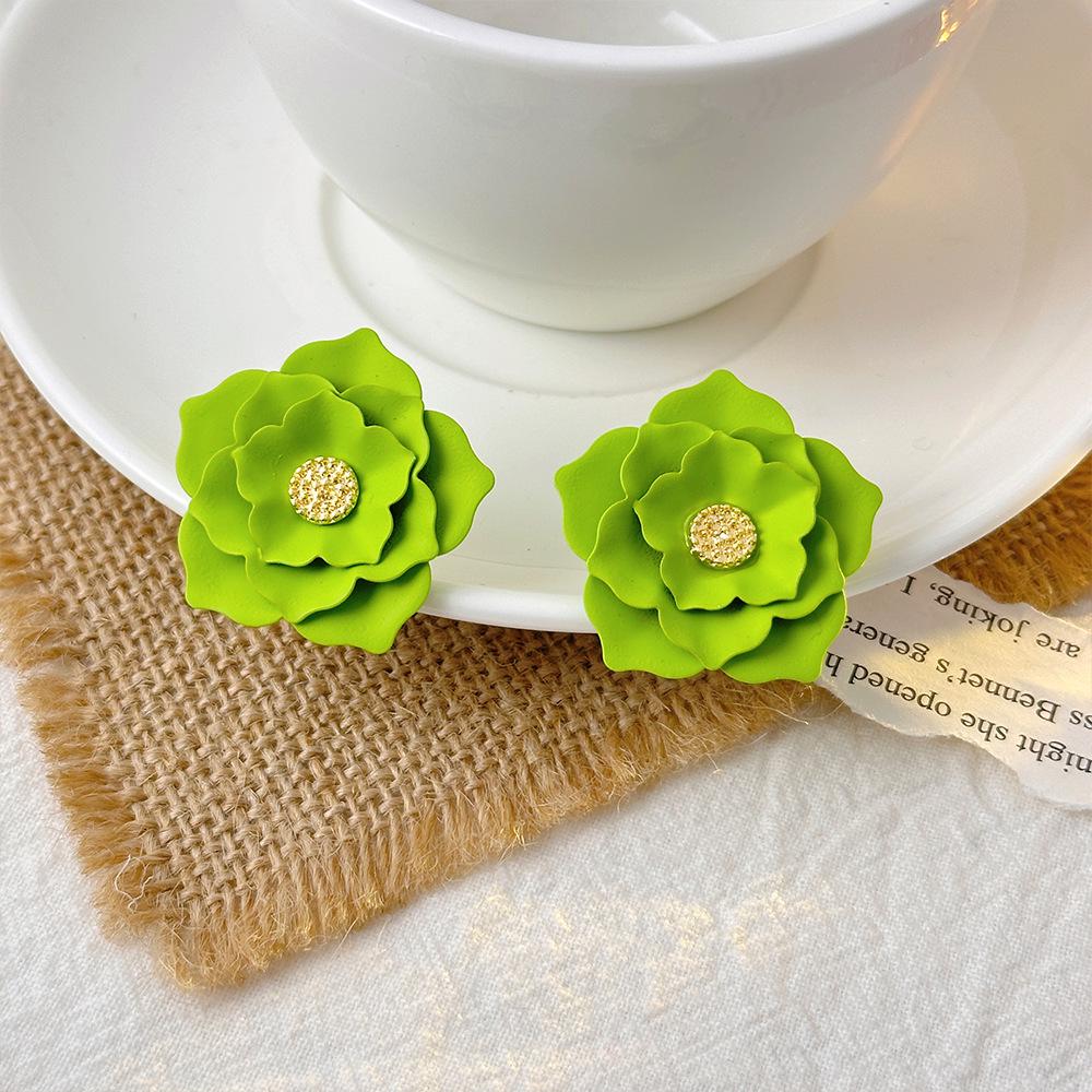 High-Grade Green Floral Pearl Earrings - Silver Needle Lily of the Valley and Tulip Design