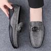 Spring and Summer Men's Doudou Shoes Driving Shoes Low-top Pure Black Leather Surface Metal Trim Foot Cover Large Size Casual Shoes Small Leather