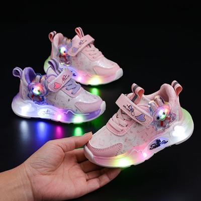 Nuove scarpe casual illuminate a LED per bambina, sneakers antiscivolo per bambina, scarpa versatile per bambino, scarpa da corsa, scarpa alla moda per bambina, scarpa comoda per bambini