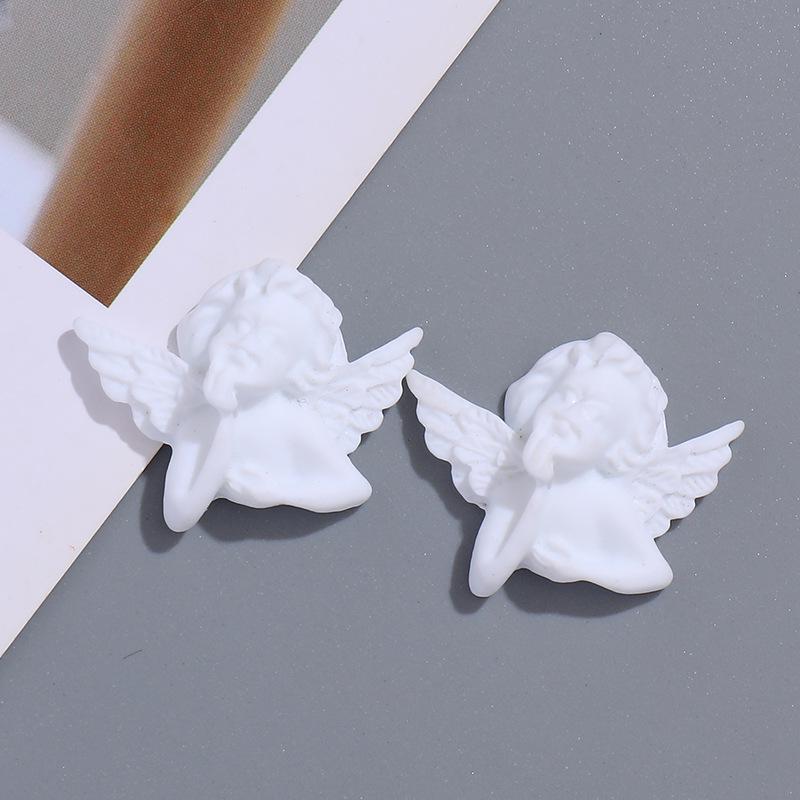White Baroque Angel Resin Phone Case DIY Accessory