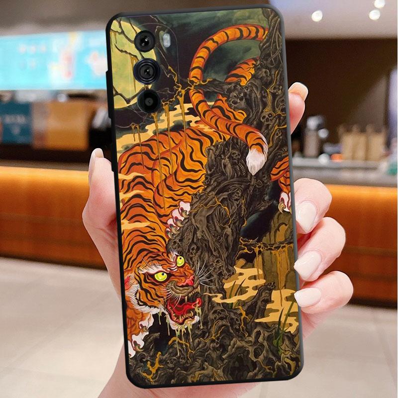 Case For Motorola Edge 50 40 Pro 60 50 40 30 Ultra Neo Fusion G85 G72 G53 G54 G84 G13 G32 Ukiyo-e Art Panther Leopard Tiger