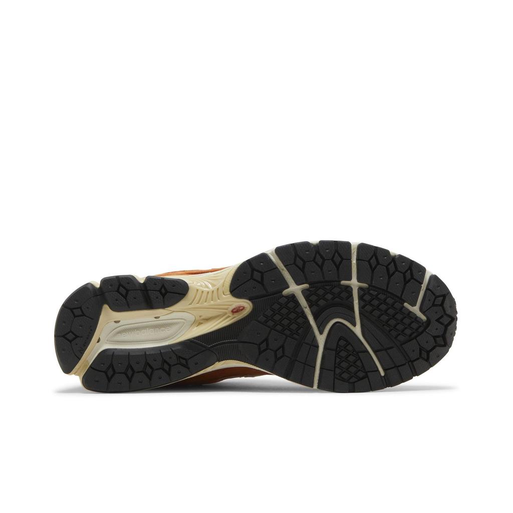 New Balance 2002R 'Rust Oxide' (Unisex) Rust Oxide / White / Grey Running Shoes M2002RCB