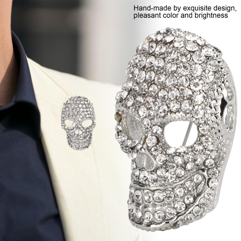 2Pcs Alloy Brooch Vintage Fashion Skull Heads Shape Suit Dress Pin Decor Accessory