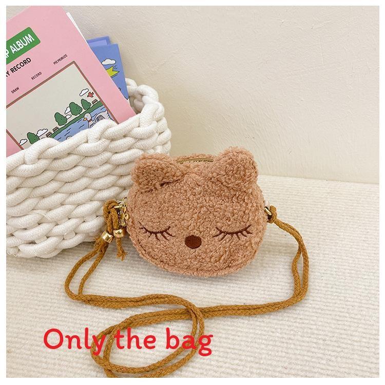 

Плюшевая сумка через плечо с дизайном кошки, вышивка, подходит для ребенка светло-коричневого