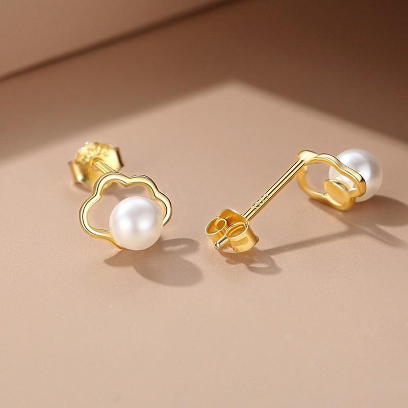 Korean Style Geometric Circle Earrings: Elegant, Versatile Ear Jewelry for Women and Students
