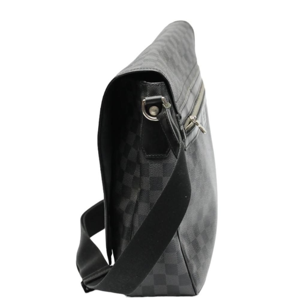 LOUIS VUITTON Damier Grafitte Daniel GM Shoulder Bag leather black unisex N58033 Used