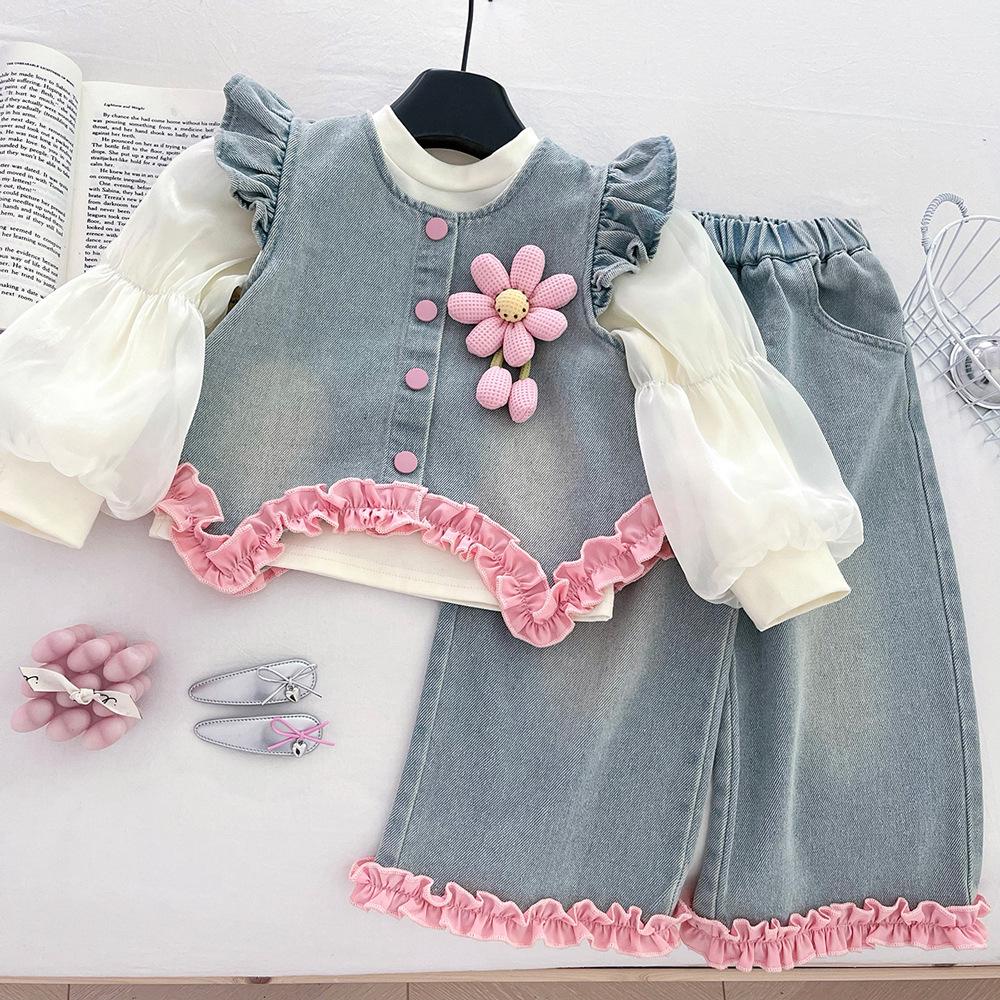 Girls' 2025 Autumn Denim Three-Piece Set: Fashionable Top, Elastic Base Layer & Wide-Leg Pants