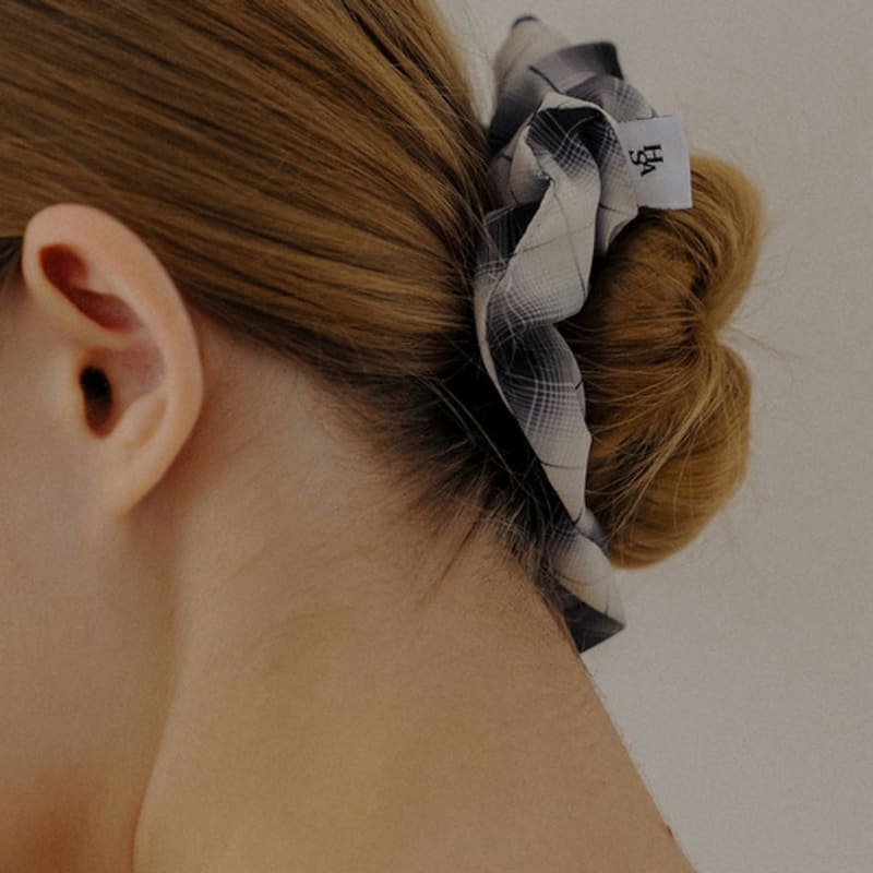 HAS HLD022 Flannel Checks Scrunchie