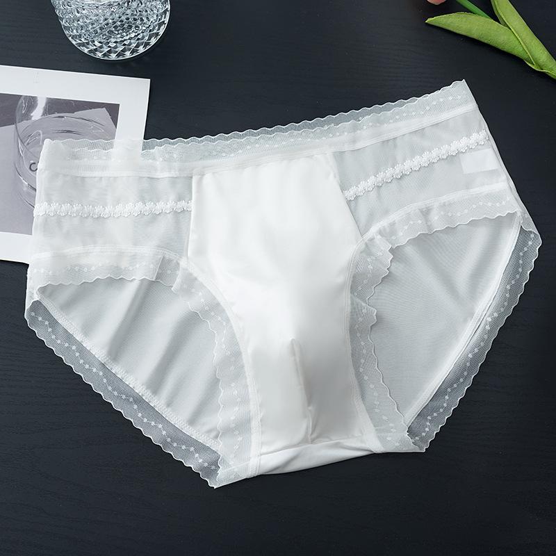 Men's Hot-Selling Seamless Ice Silk Briefs with 3D Pouch - High Elastic & Breathable