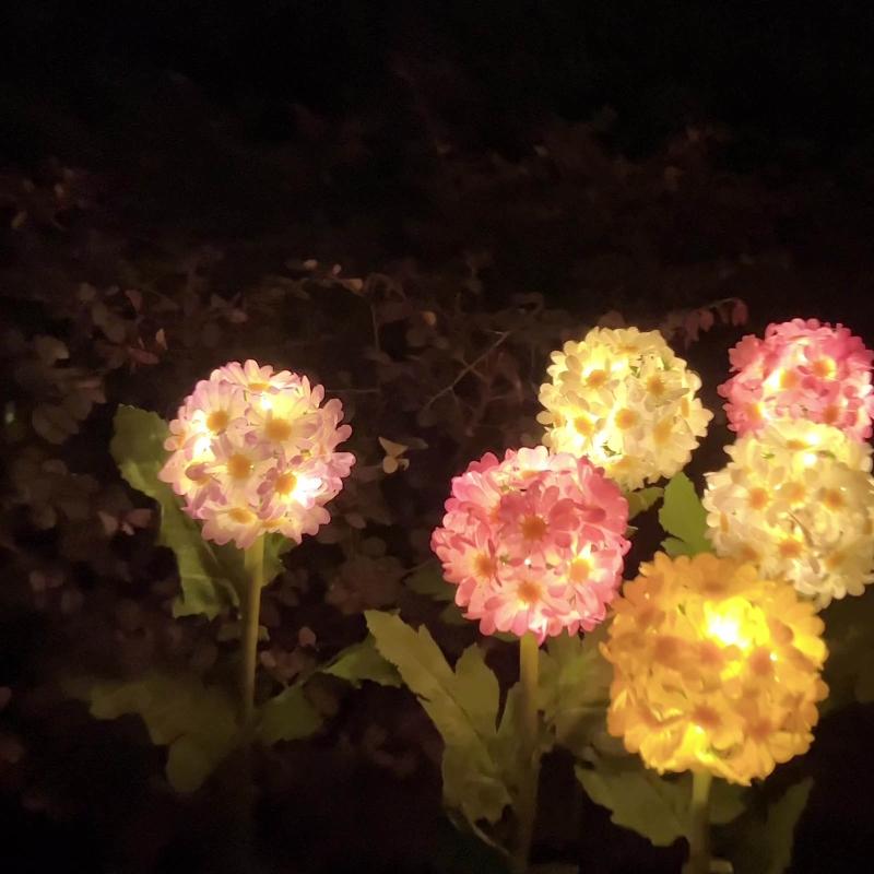 Creative Garden Yard Patio Decorative Solar Flower Lamp Waterproof Wireless LED Light Waterproof Lawn Outdoor Orname