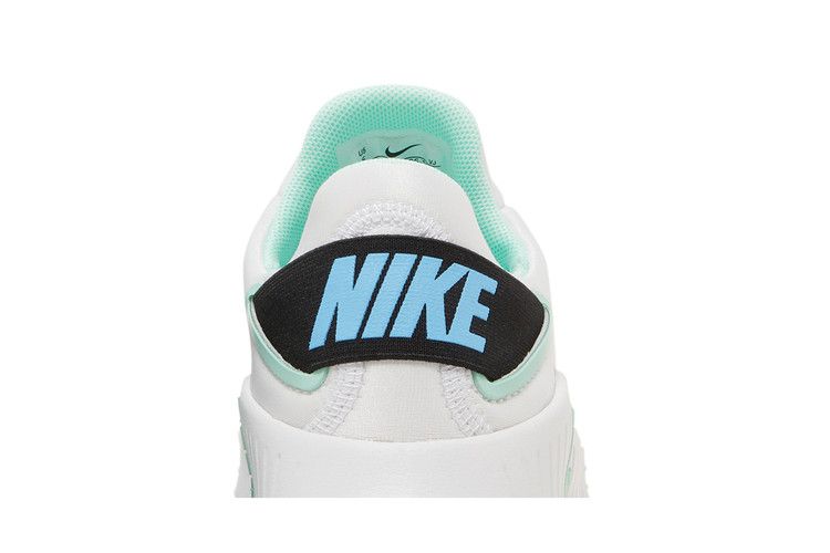 Women's Sneakers Nike Free Metcon 4 White Mint Foam (Women's) White/Mint Foam/University Blue/Metallic Silver