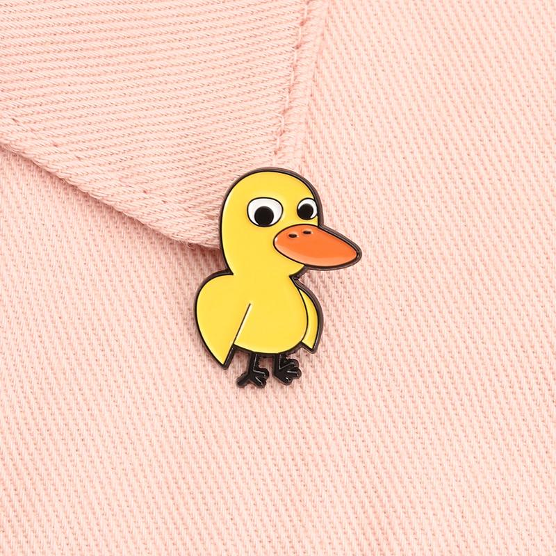 Round Eyed Adorable Duck Enamel Pins Cartoon Bright Yellow Cute Childlike Brooches Lapel Badges Jewelry Gifts For Kids Friends