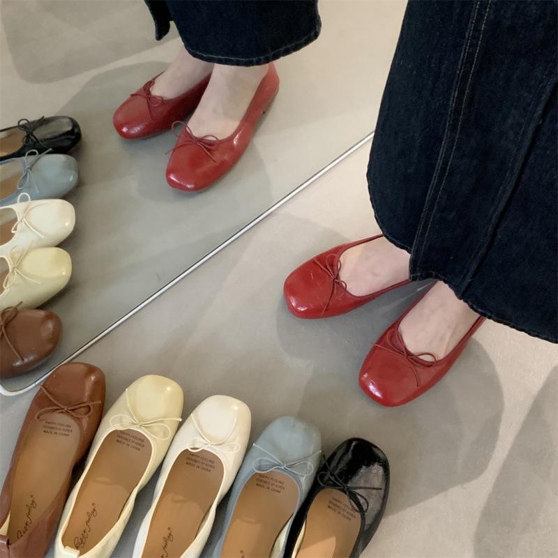 Korean version of flat shoes soft leather ballet shoes soft sole versatile shallow mouth flat heel grandma shoes one pedal small leather shoes bow