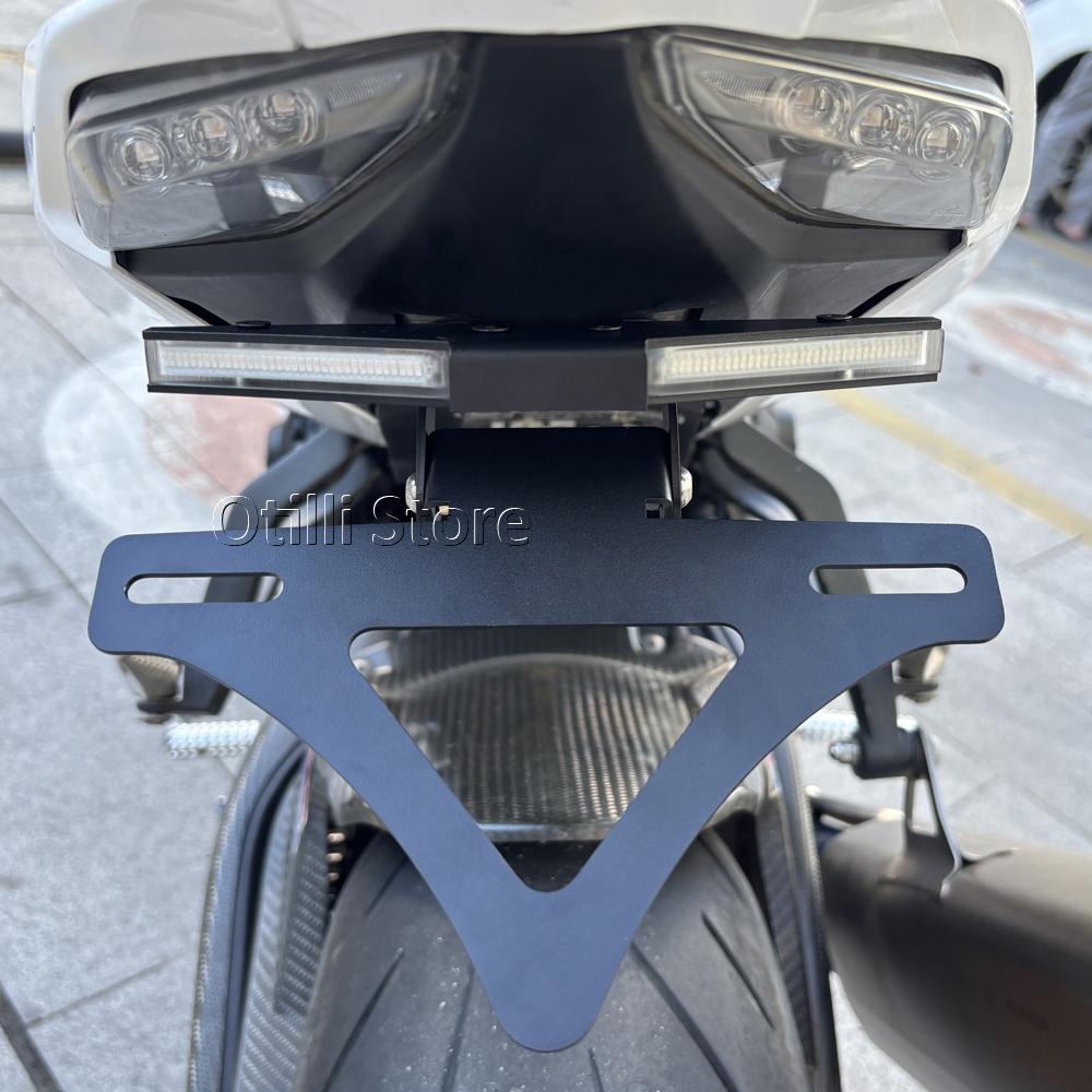 Motorcycle Integrated License Plate Holder LED Tail Lights Turn Signal Light For HONDA CBR1000RR CBR1000RR-R CBR 1000RR 20-2025